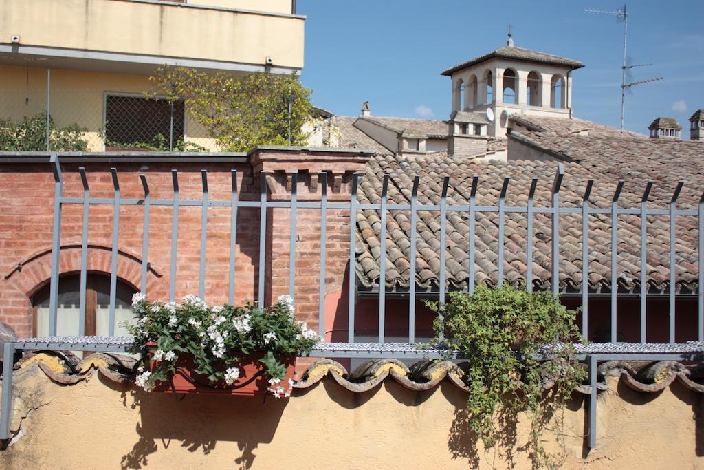 Affittacamere Arco Polinori Foligno Rom bilde